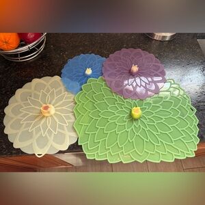 Charles Viancin Dahlia Silicone Lid Set – 4 Pieces